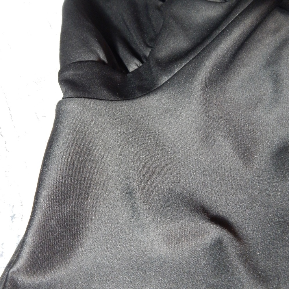 Lux LA Short Black Dress - Picture 5 of 7